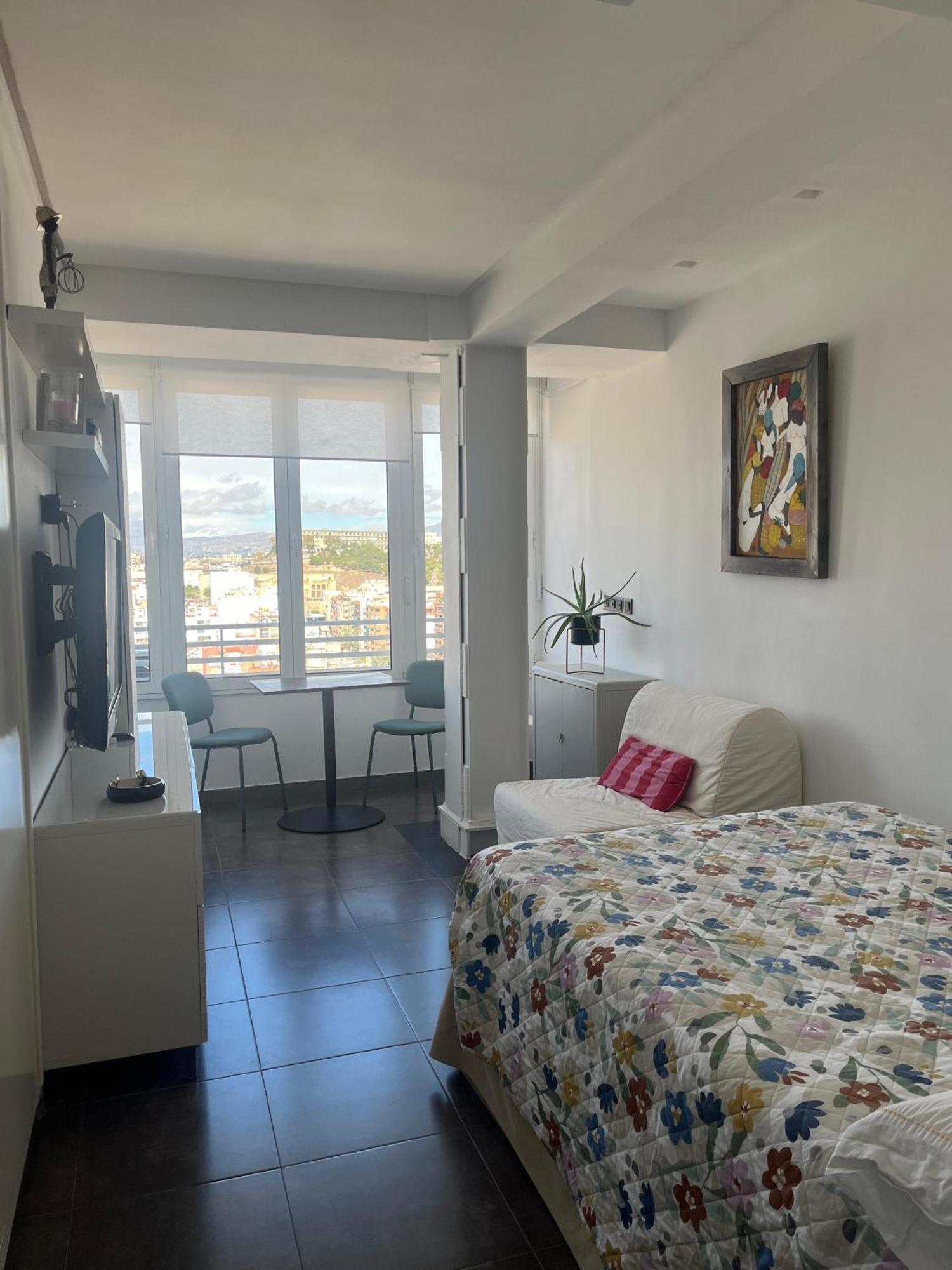 Céntrico apartamento en el Riscal Alicante Esterno foto